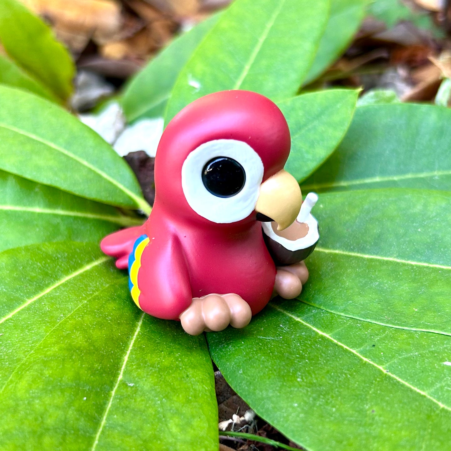 Parrot figurine