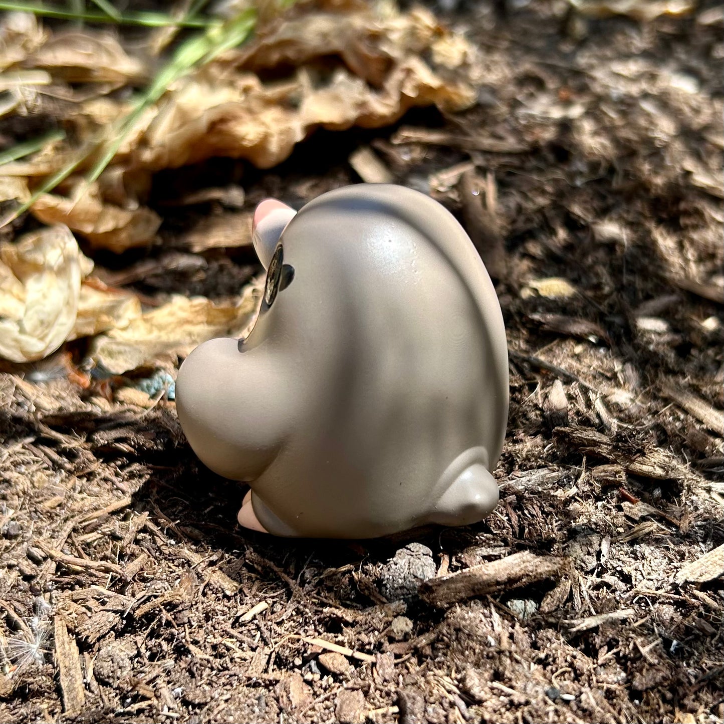 Back of mole figurine
