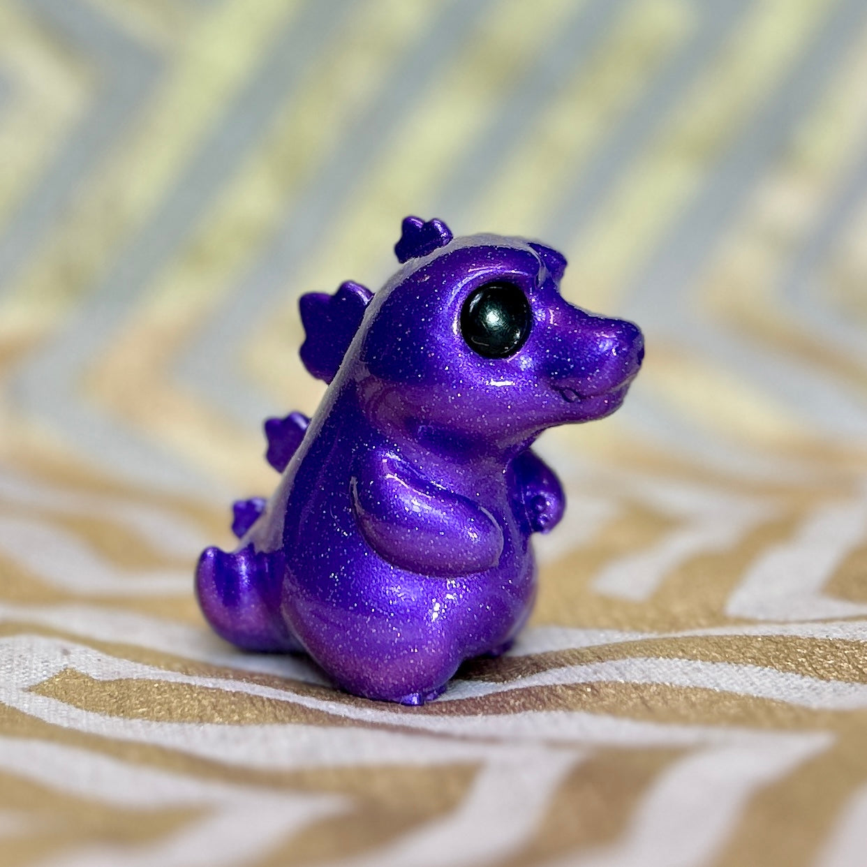 Sparkly goji figurine