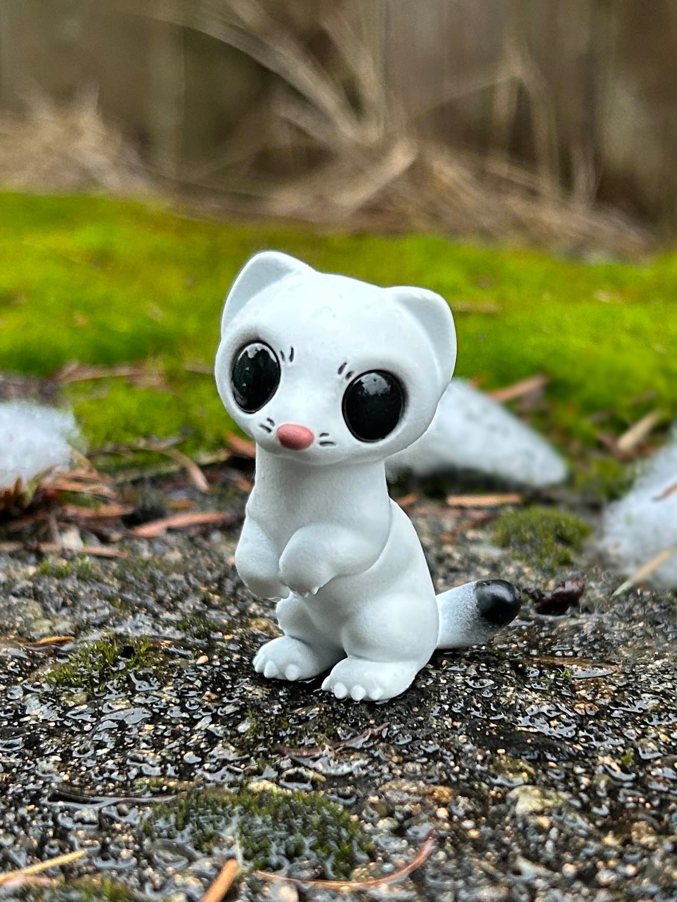 Ermine figurine